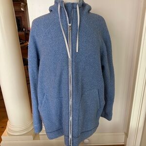 So Sherpa 12 large Lululemon Athletica Light Blue Fleece Jacket